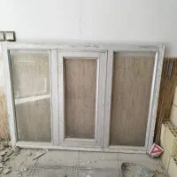 در و پنجره در حد نو