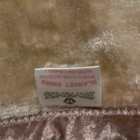 جفت پتو دو نفره کره ای درجه یک بسیار قدیمی|رختخواب، بالش، پتو|تهران, تهرانپارس غربی|دیوار