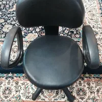 صندلی اداری نیلپر، در حد نو