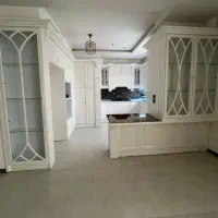 145 متری ورودی از حافظ و هفت تیر
