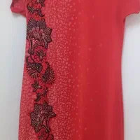 پیراهن.روسری‌.کیف