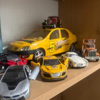 ماشین اسباب بازی سالم