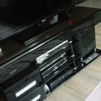میز تلویزیون شیشه ای