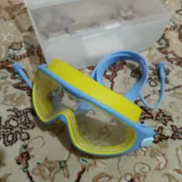 عینک شنا yongbo