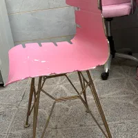 صندلی آرایشگاه جک ‌دار|آرایشگاه و سالن‌های زیبایی|سنندج, |دیوار