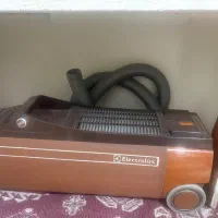 جاروبرقی الکترولوکس