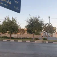 روبروی درب بنکداران