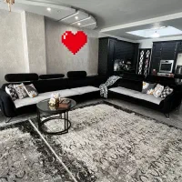 مبل تخت شوهمراه باند و شارژ وایرلس و میز ناهارخوری