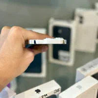 ۱۴ پرو سفید / نیست درجهان / پک اصلی|موبایل|اصفهان, جلفا|دیوار