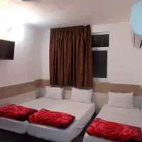 استخدام چندنفر خانم برای پذیرش و خانه داری هتل