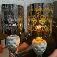 دو عدد آباژور کنار تختی