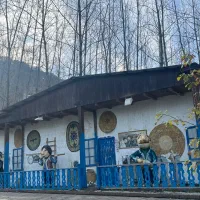 ۲۰۰متر ویلایی مفتح