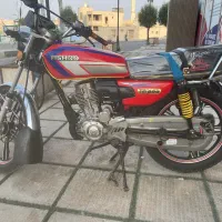 متور سیکلت۲۰۰پیشرو