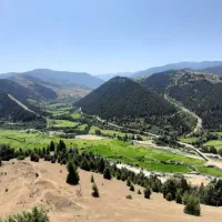 در منطقه ای زیبا|اجارهٔ کوتاه‌مدت ویلا و باغ|رودبار, |دیوار