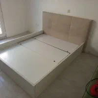 تخت دو نفره