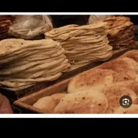 پاچالدارنانوایی آزادپز اقا جوان ومتعهدبه کار