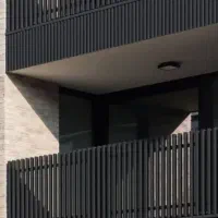 خرید-و-فروش-و-تهاتر-صنعتی-و-تجاری-و-مسکونی-و-زراعی