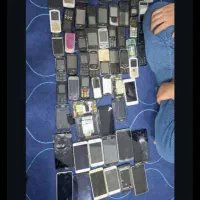 جمع آوری انواع گوشی های خراب و فرسوده