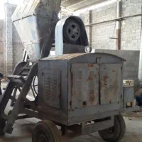 بتن ریزی با دستگاه خلاطه