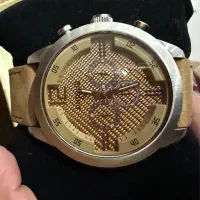 ساعت یونیک ۵ موتور اصلی|ساعت|شاهین‌شهر, خبرنگار|دیوار