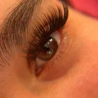 مژه|خدمات آرایشگری و زیبایی|رشت, رودباری|دیوار