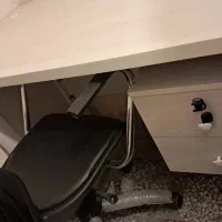 میز کارمندی صندلی چرخدار درحد نو