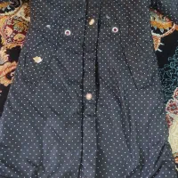 کاپشن|لباس|شوشتر, |دیوار