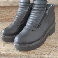 کفش نیم بوت زنانه درحدنو|کیف، کفش، کمربند|شیراز, رکن‌آباد|دیوار