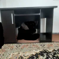 میز کامپیوتر در حد نو