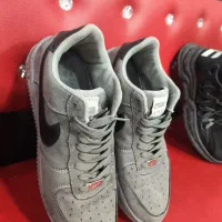 دو جفت کتونی سایز ۴۲