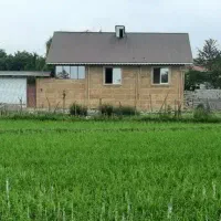 ویلا ۸۰۰ متر زمین سه نبش سنددار نوساز ۱۴۰ بنا