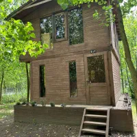 کلبه-های-چوبی-شیک-و-پیش-فروش-سازه-های-سوئیسی