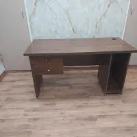 میز کامپوتر سالم وتمیز