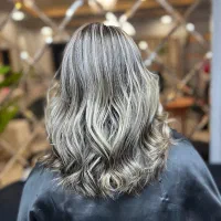 کراتین وپروتین وبوتاکس.کاشت مژه.تتو صورت.لایت مو