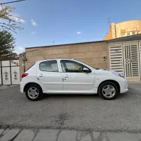 پژو207i مدل 1401 برج ۱۲