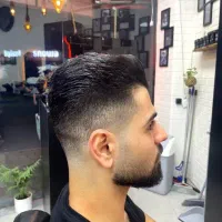 مدل برای اصلاح سر و صورت