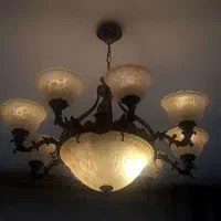 لوستر کاملا سالم پنج شعله بسیار زیبا و به روز