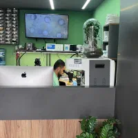 جذب نیروی خانم تعمیرات آیفون