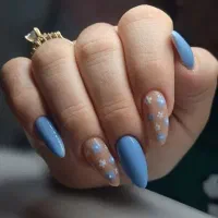 خدمات و آموزش کاشت ناخن با ۲۰ درصد تخفیف|خدمات آرایشگری و زیبایی|محمدیه-قزوین, |دیوار