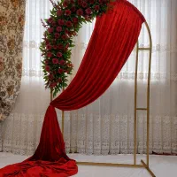 گلارایی با گل مصنوعی|گل مصنوعی|قم, سراجه (۱۵ خرداد)|دیوار