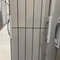 خانم جهت بازاریابی کاشی وسرامیک درمنزل