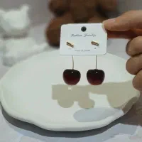گوشواره گیلاسی