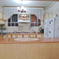 ۱۲۰متر تازه ساخت نیست ولی تمیزه