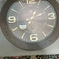 ساعت دیواری