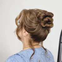 میکاپ شنیون پدیکورناخن مژه کوتاهی پاکسازی الهیه|خدمات زیبایی و سلامت|کرمانشاه, |دیوار