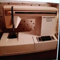 چرخ خیاطی ژانومه مدل ۶۲۷ همراه با ساک و پدال