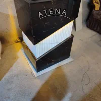 ایستاده نور مخفی دار