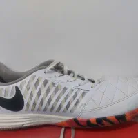 کفش فوتسال نایک