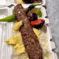 چلو کوبیده چلو جوجه قورمه سبزی موجود