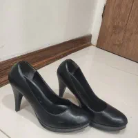 کفش پاشنه